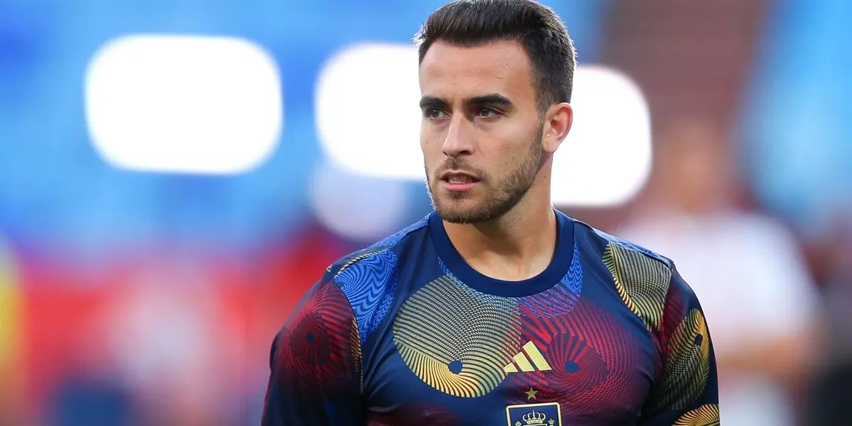 El central canterano no querría abandonar el club y, al parecer, el entrenador de Terrassa tampoco