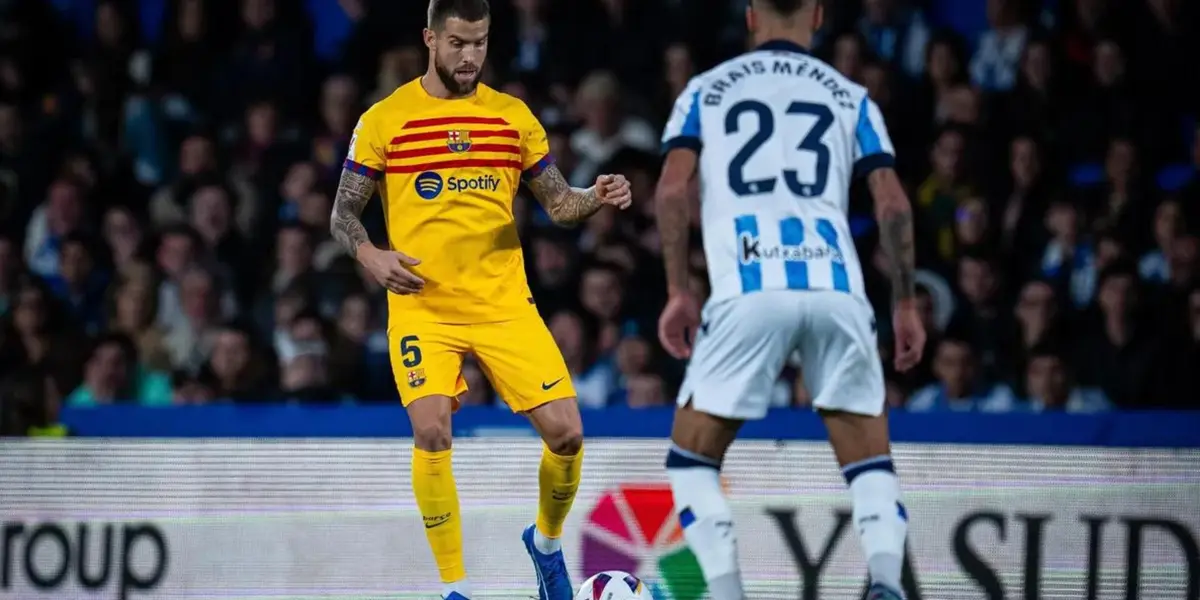 El defensor vasco, que pasó y surgió por la Real, tuvo un gran partido de central zurdo y volvió a demostrar porque Xavi lo pidió