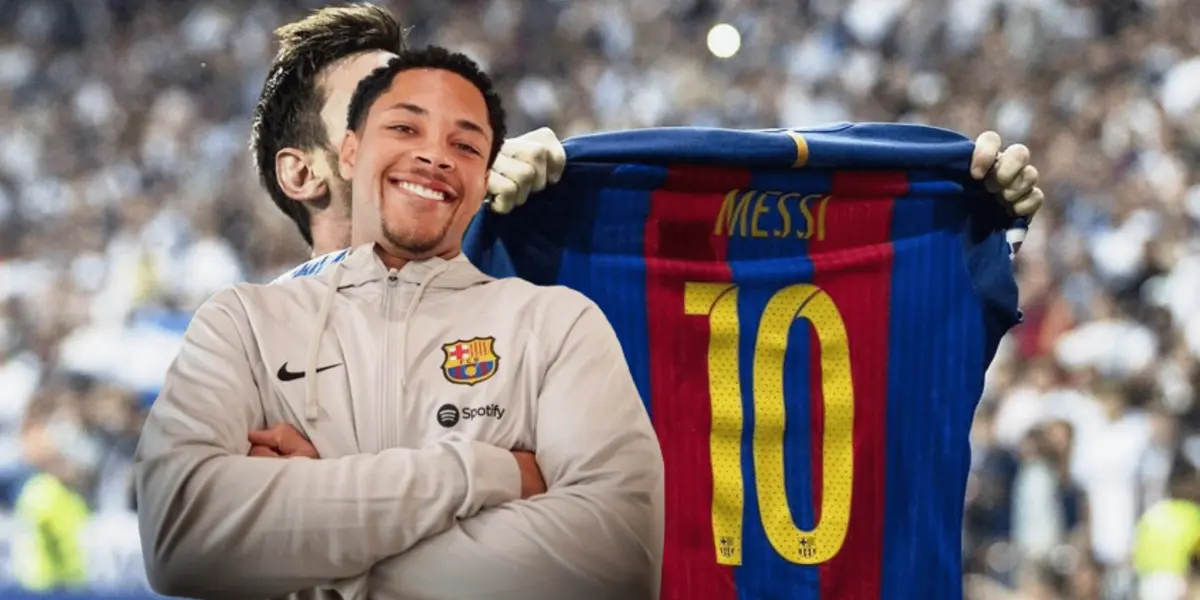 El delantero brasileño estuvo en las oficinas de club para sacarse foto con su camiseta oficial del Barça