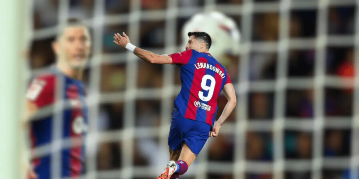 el delantero polaco cortó la racha de seis partidos sin anotar y de forma magistral de cabeza