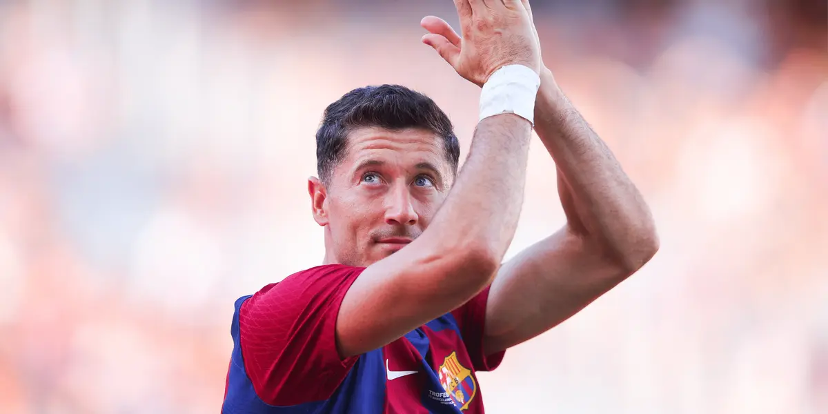 El delantero polaco del Barça ha admitido haberse “humanizado” en el el equipo blaugrana ya que antes era como una máquina