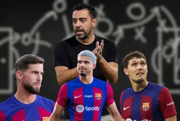 El entrenador del Barça estaría planeando poner una línea de tres defensores para tener mucha gente por el medio y dar más libertad a otros jugadores