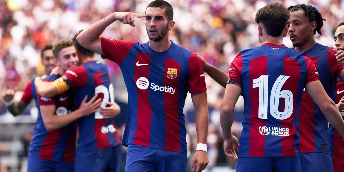 El entrenador ha experimentado con Ferran y pareciera ser que le ha encontrado su sitio en el equipo