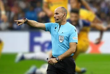 El ex árbitro profesional hasta el torneo pasado, Mateu Lahoz, se quejó del arbitraje de ayer en el Porto-Barça y dijo algunas cosas que enfadaron a los culés