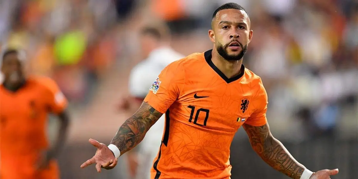 El ex jugador del Barça rajó del club para defender a su entrenador