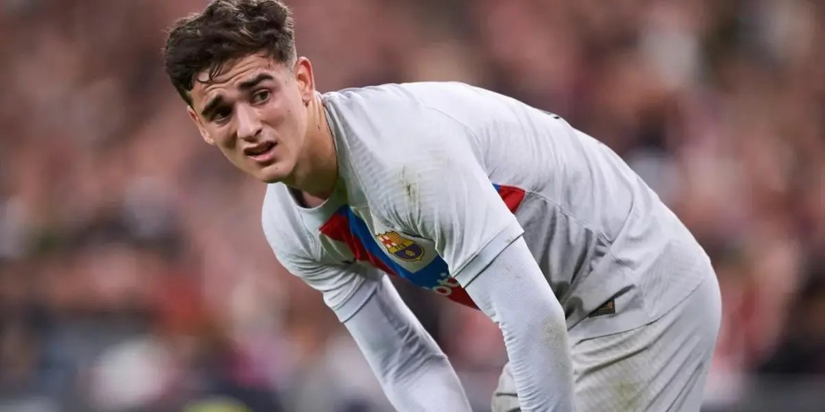 El mediocampista es uno de los jugadores más intensos que hay en el fútbol en la actualidad y la pasión con la que vive los partidos lo lleva a hacer estas cosas