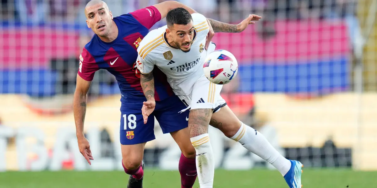 El pivote que llegó este verano para suplir a Sergio Busquets empezó por todo lo alto y ahora está cada vez más bajo en nivel