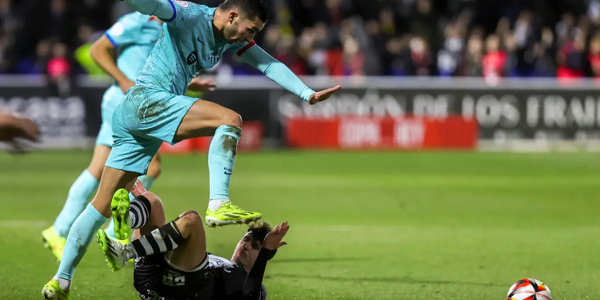 Terminó la primera parte y el Tiburón anotó el empate cerca del final