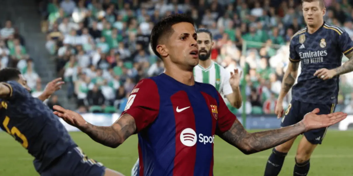 Todos creerían que los jugadores del Barça estarían atentos al partido del Madrid de hoy, pero no todos estuvieron mirando el encuentro en su casa