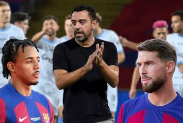 Xavi sorprendió a todos con el cambio que realizó en la segunda parte en la zaga y como se pararon los jugadores lo que quedaba de partido